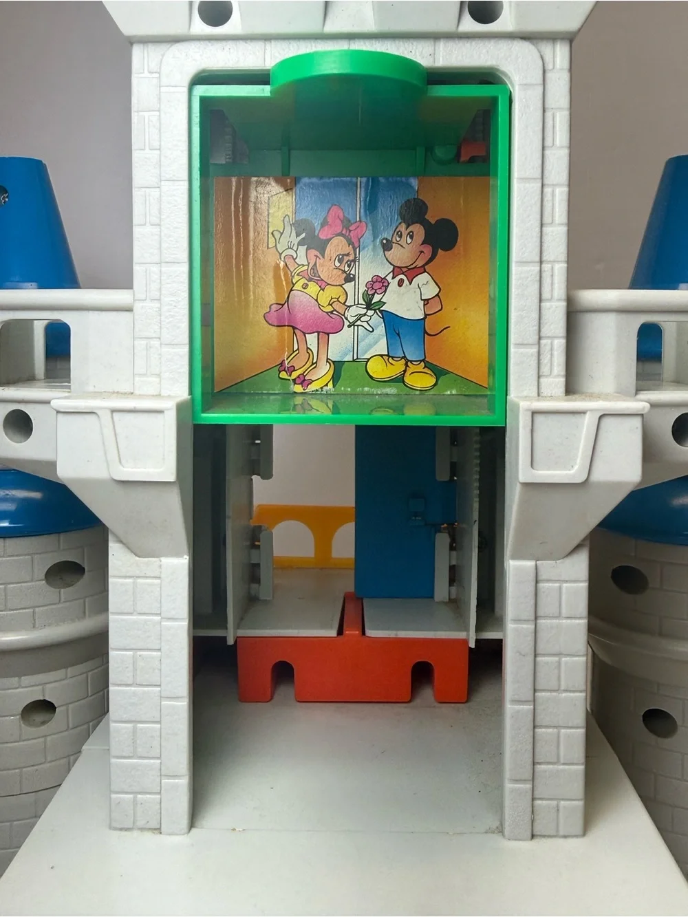 Vintage 1987 Playmates Disney Castle Cinderella Magic Kingdom Playset Tower Toy